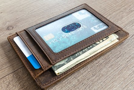 杨浦区汽车抵押贷款全攻略：当天放款、不押车、利率低至0.38%，征信宽松也能办！缩略图